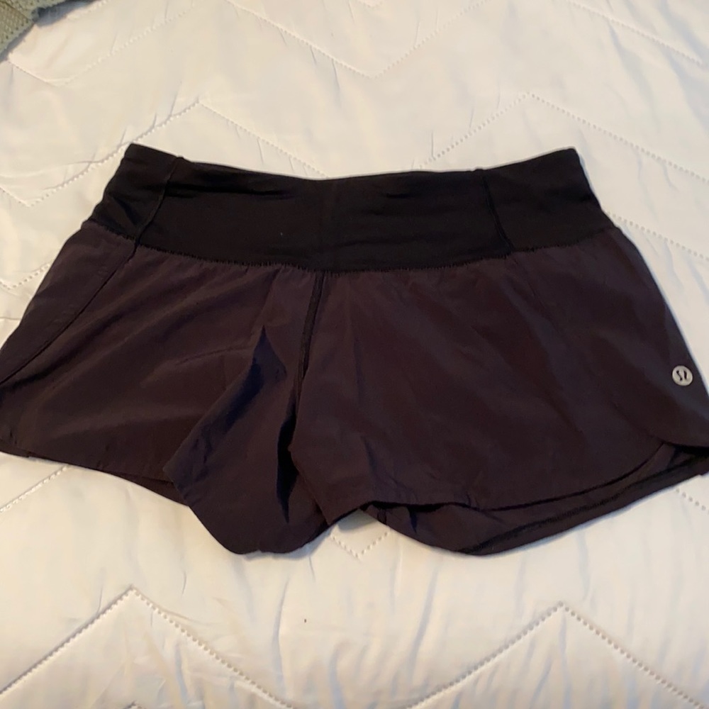 Lululemon Speed Up shorts